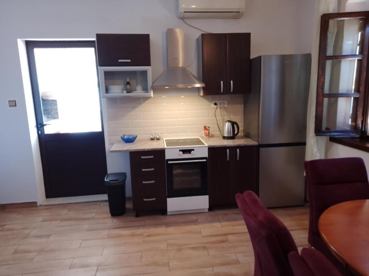 Apartman Plava Riba ชิเบนิก ภายนอก รูปภาพ