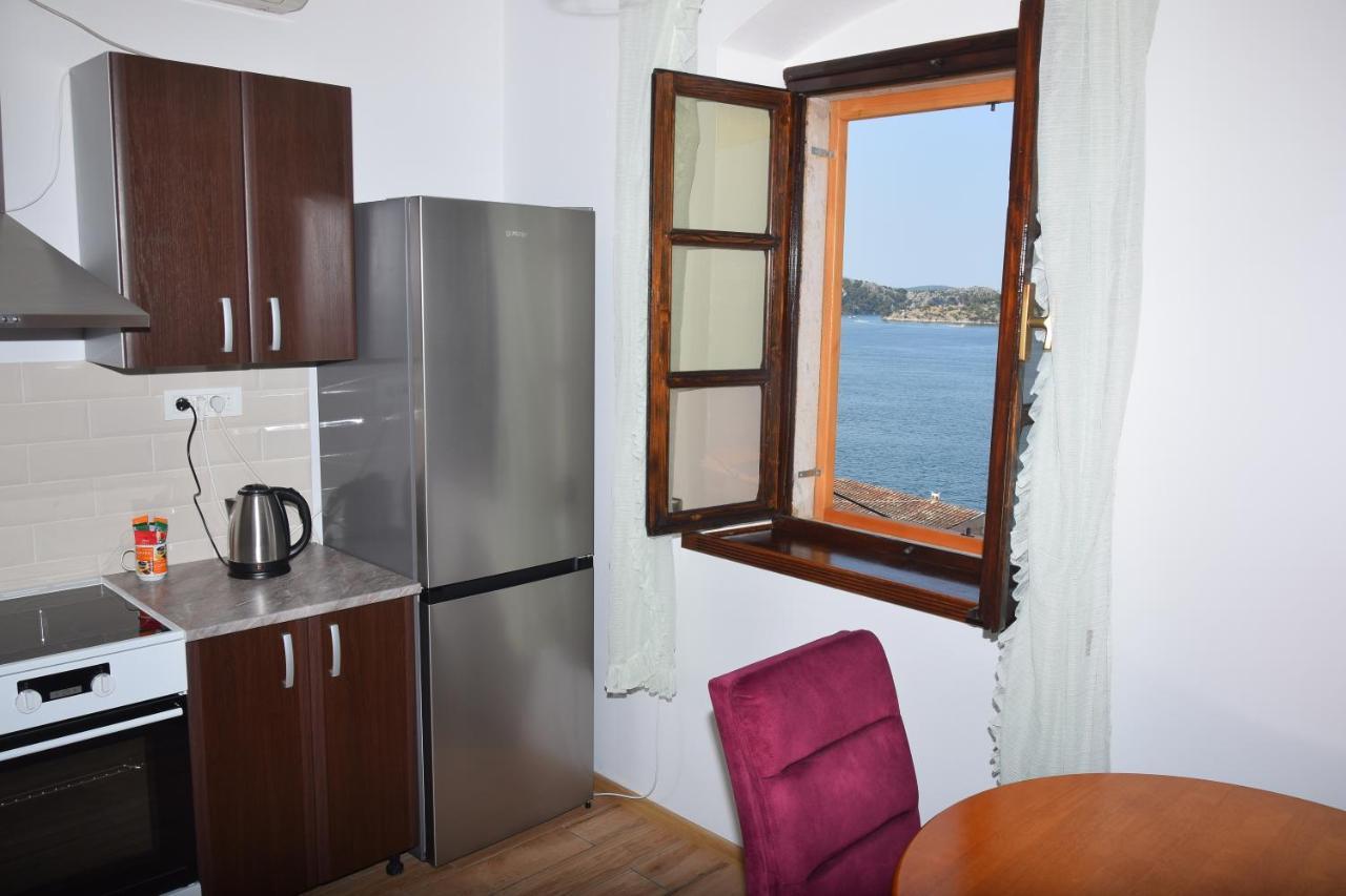 Apartman Plava Riba ชิเบนิก ภายนอก รูปภาพ